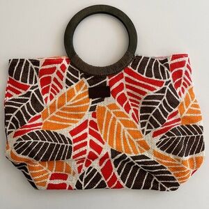 AQUA La Vie En Rose Beach Bag Woven Leaf Design Round Wooden Handles Resortwear